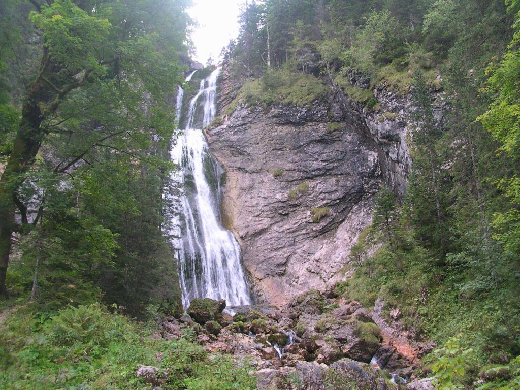 Alpengasthof Geiselstein 布池恩 外观 照片